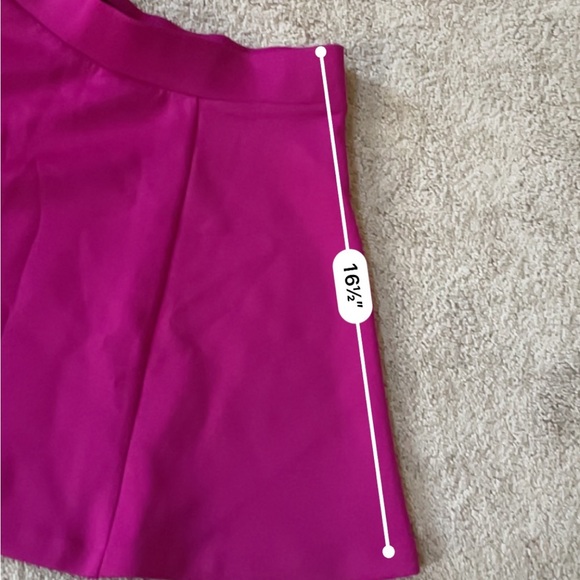 Flirty Trio - Picture 7 of 16